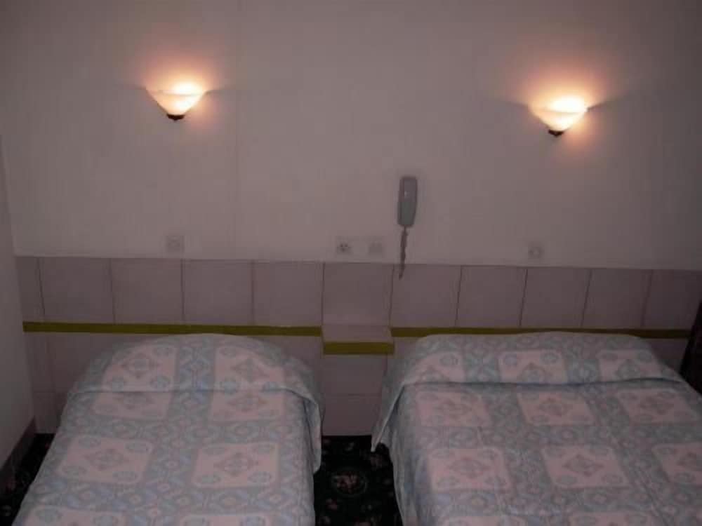 Фото Hotel Jarry