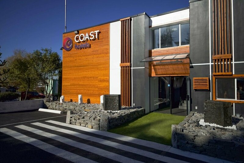 Гостиница Coast Metro Vancouver Hotel в Бернаби