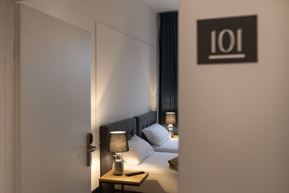 Фото Nikii Boutique Hotel