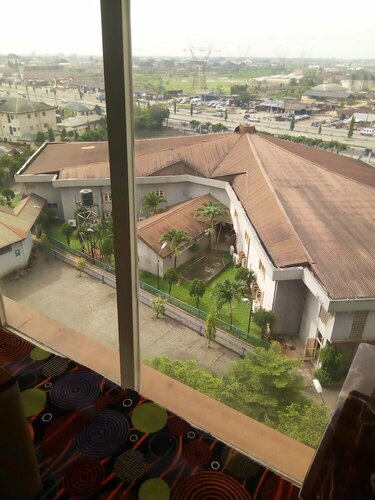 Гостиница Signatious Hotel and Suites Delta в Варри