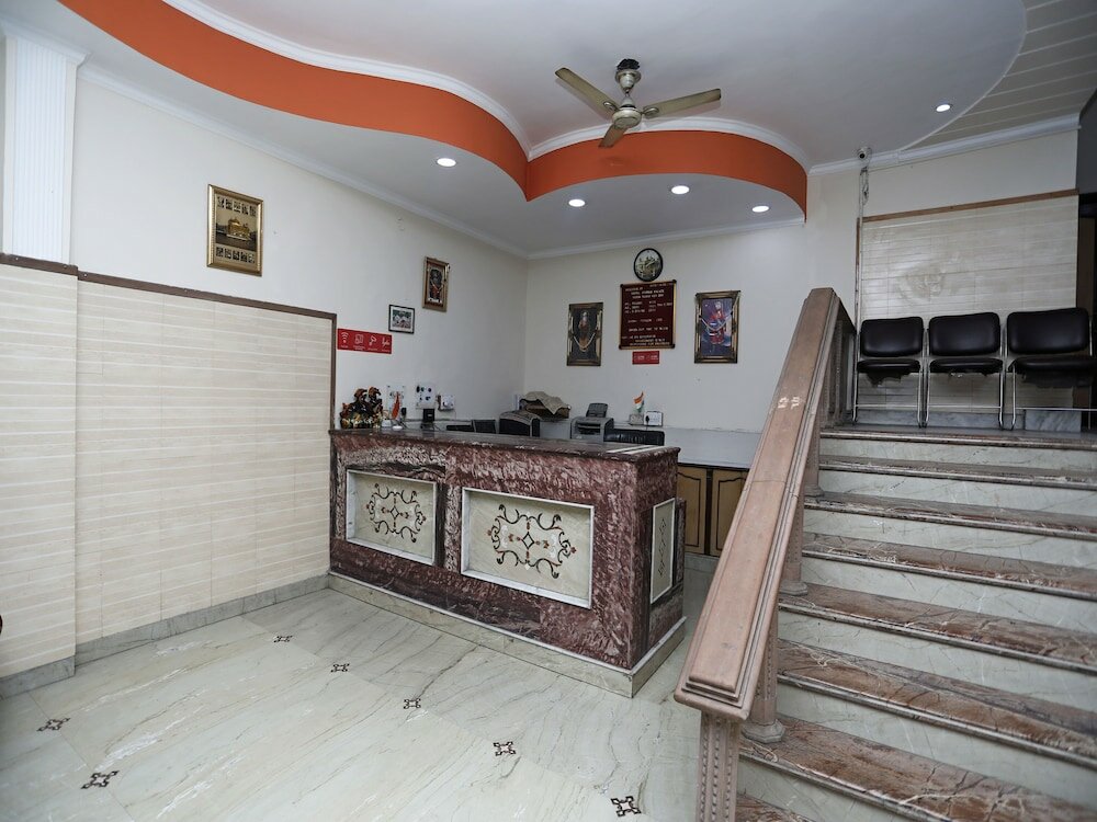 Фото Oyo 12671 Hotel Prithvi Palace