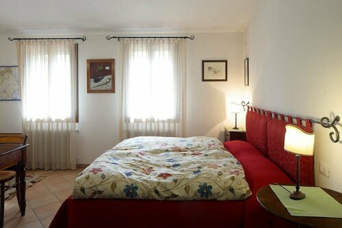 Гостиница B&b La Casa in Collina