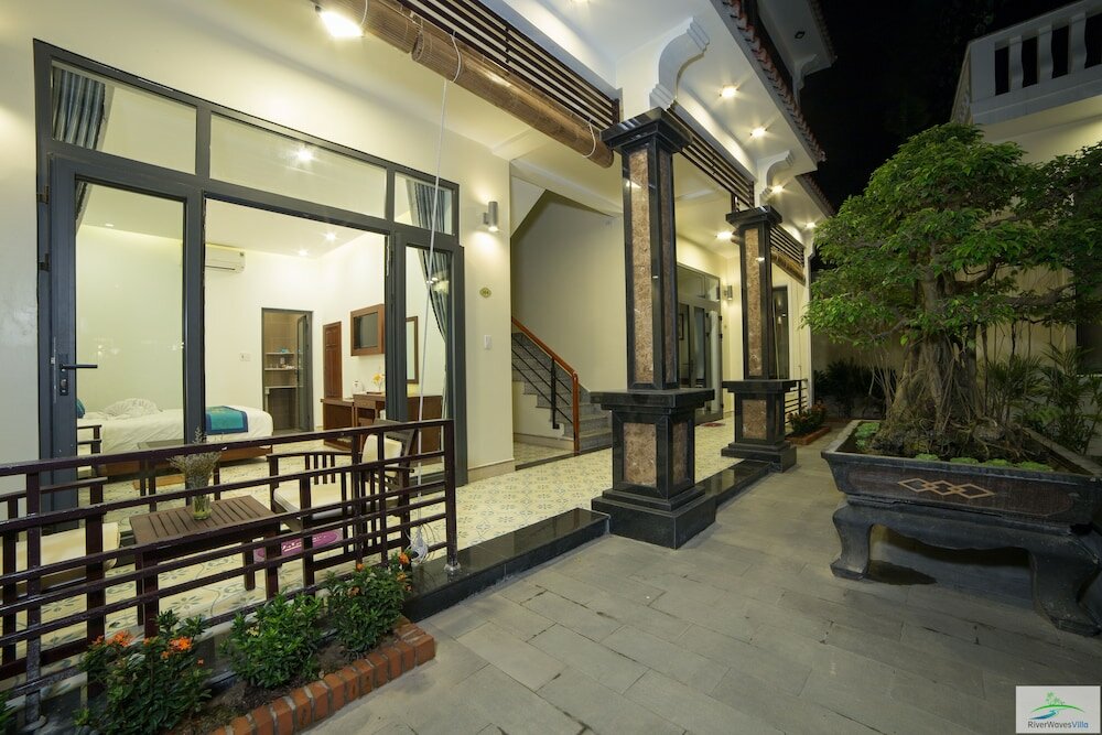 Фото River Waves Villa