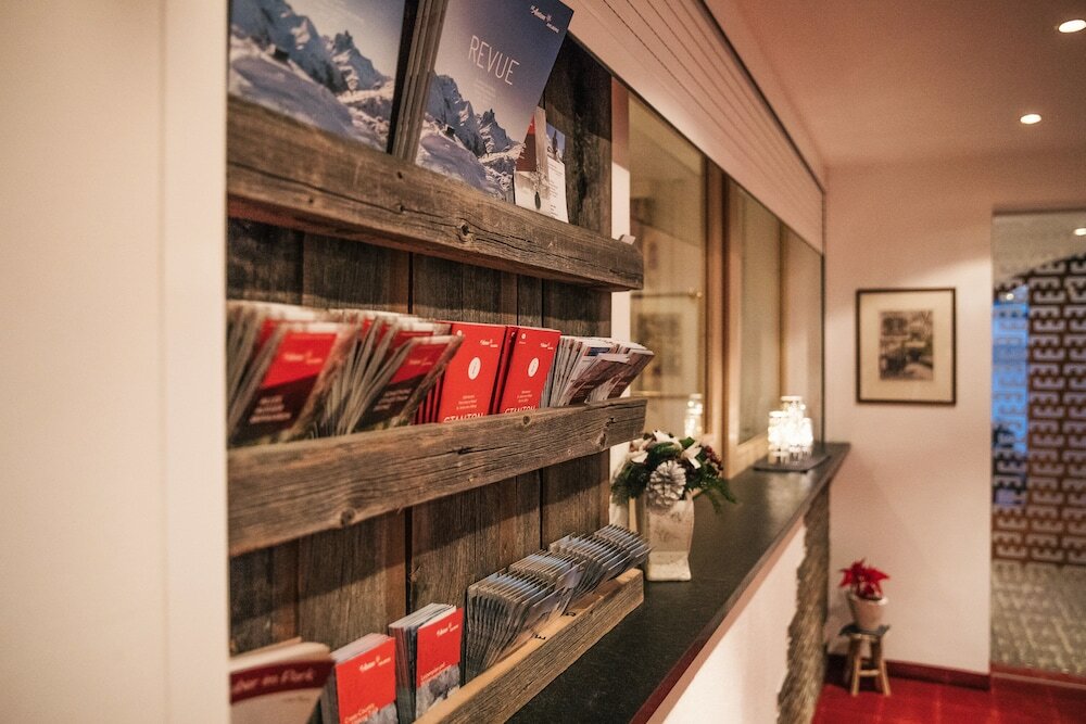 Фото Arlen Lodge Hotel