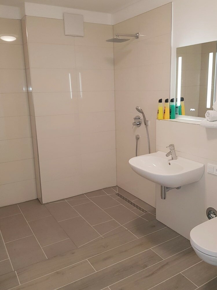 Фото 12Apart Düsseldorf Hilden