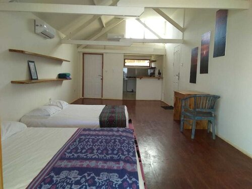 Гостиница The Tree House Sumbawa - Hostel