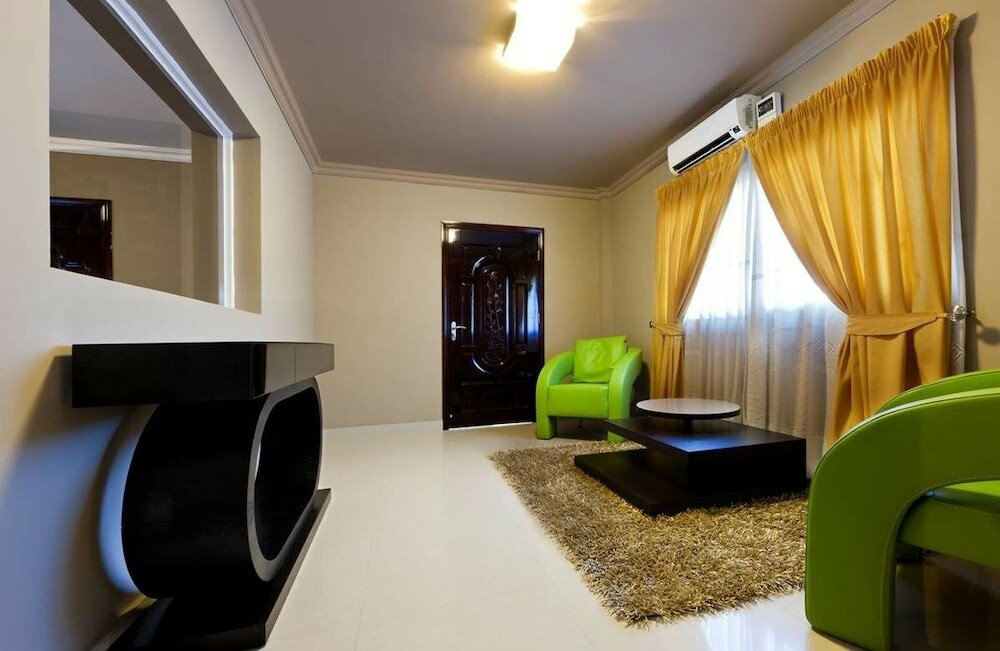 Фото ApartHotel Luar