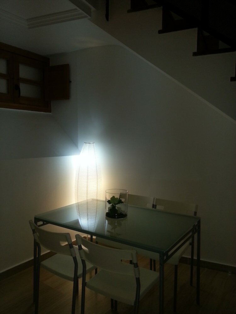 Фото Duplex University City Centre