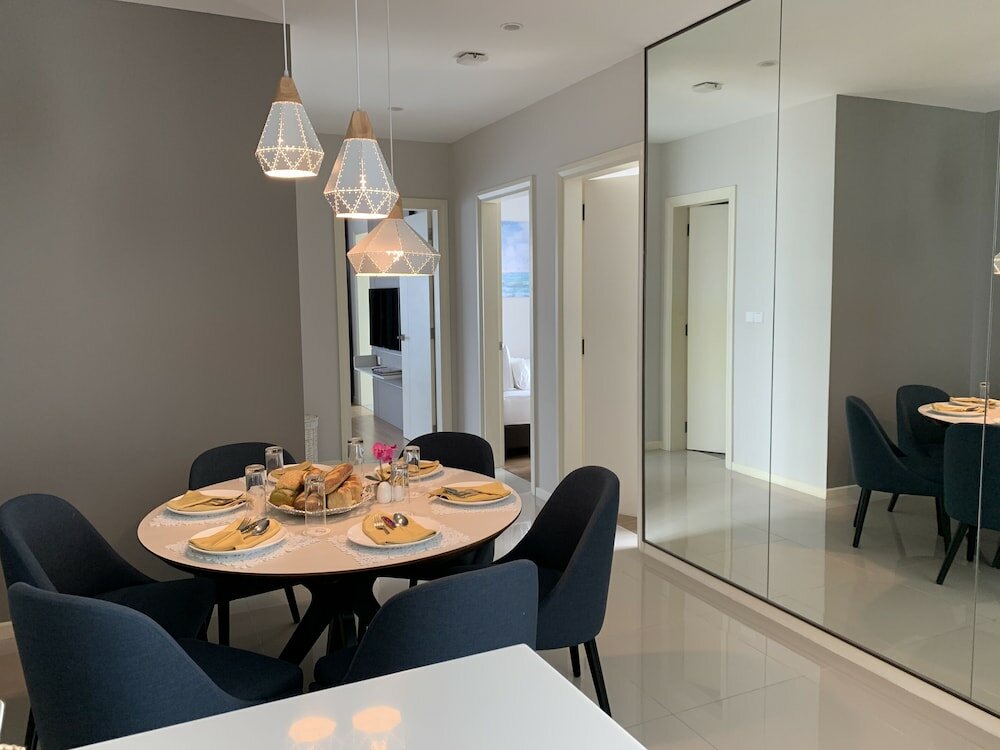 Фото Suasana All Suites Hotel