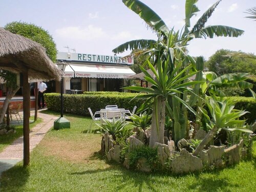 Гостиница Hostal Restaurante La Ilusión