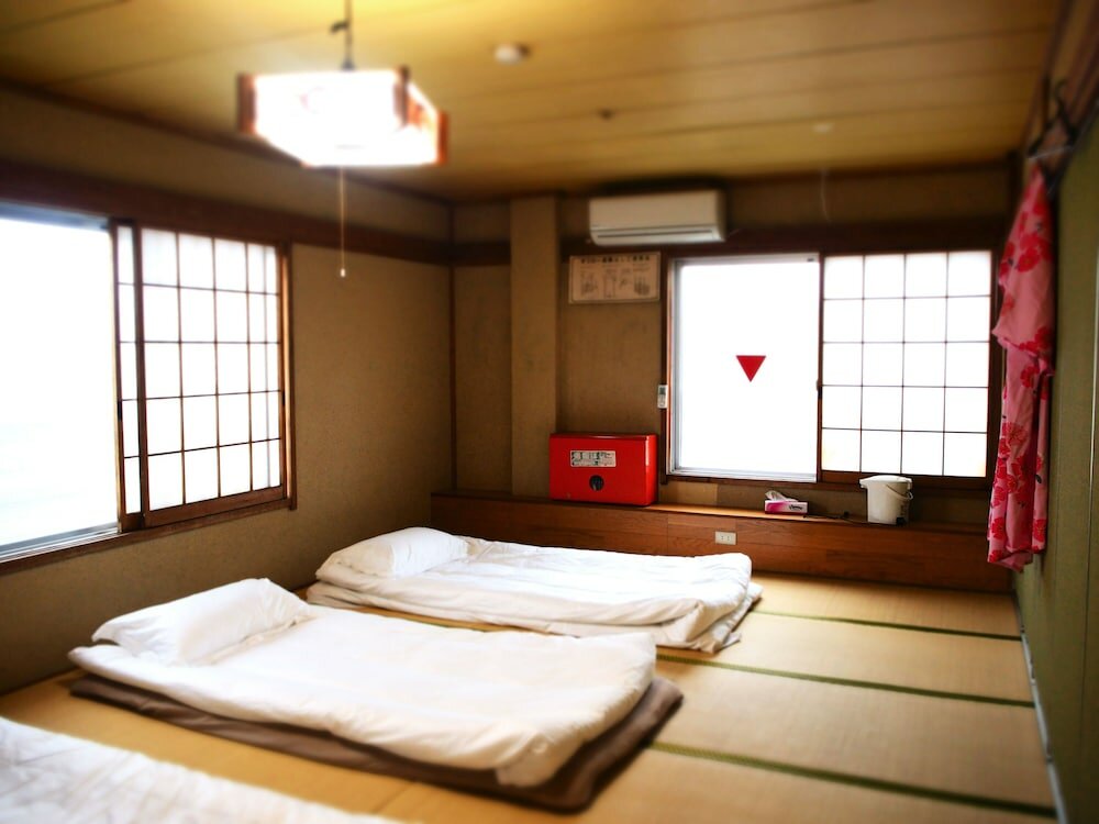 Фото Fujinoya Ryokan