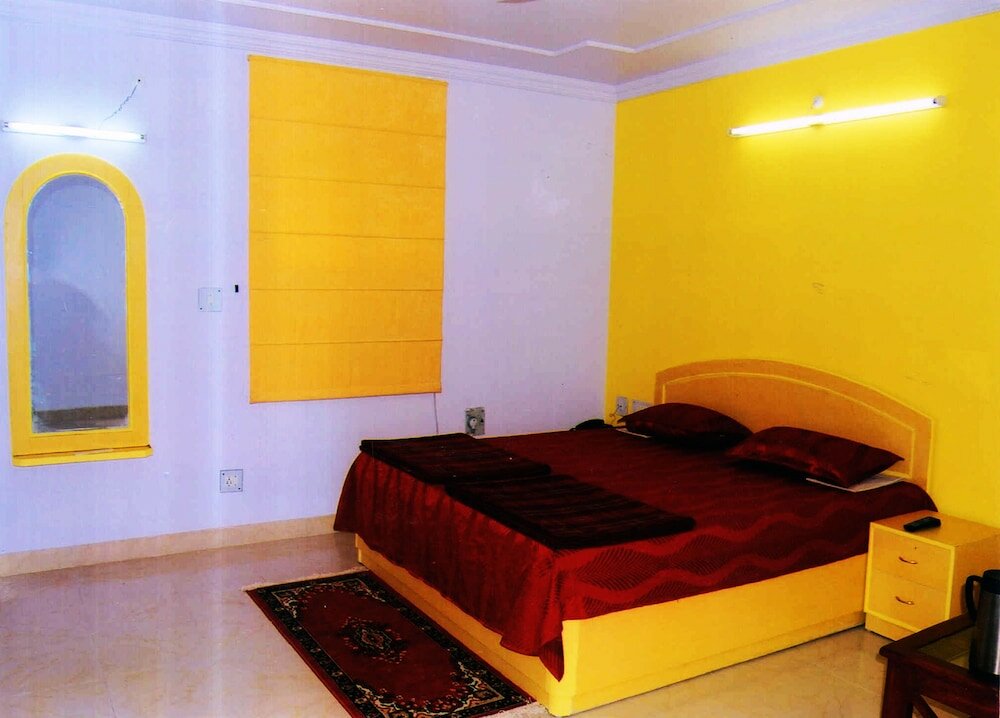 Фото Hotel Galaxy International