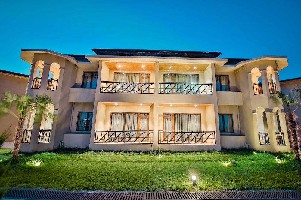 Фото Pratap's Signature Hotel-Resort&Spa