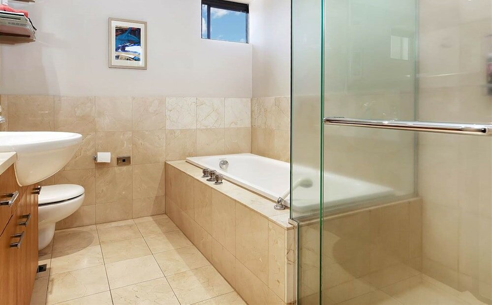 Фото Metropolis 2 Bedroom