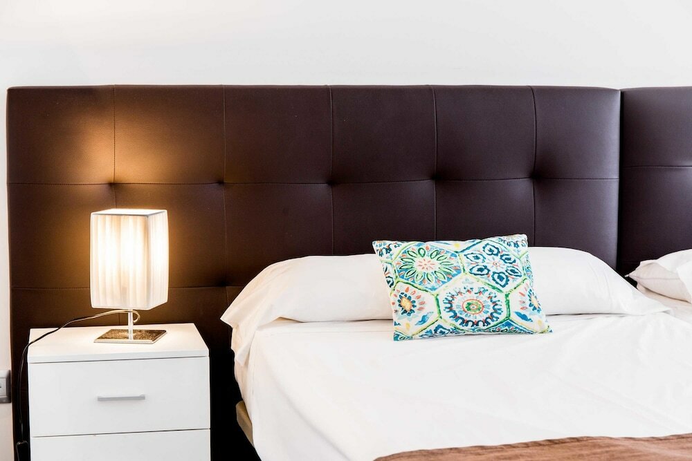 Фото Dimona Suites