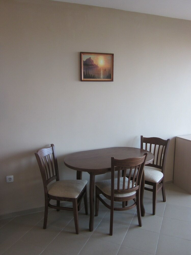 Фото Sunny Sands Studios