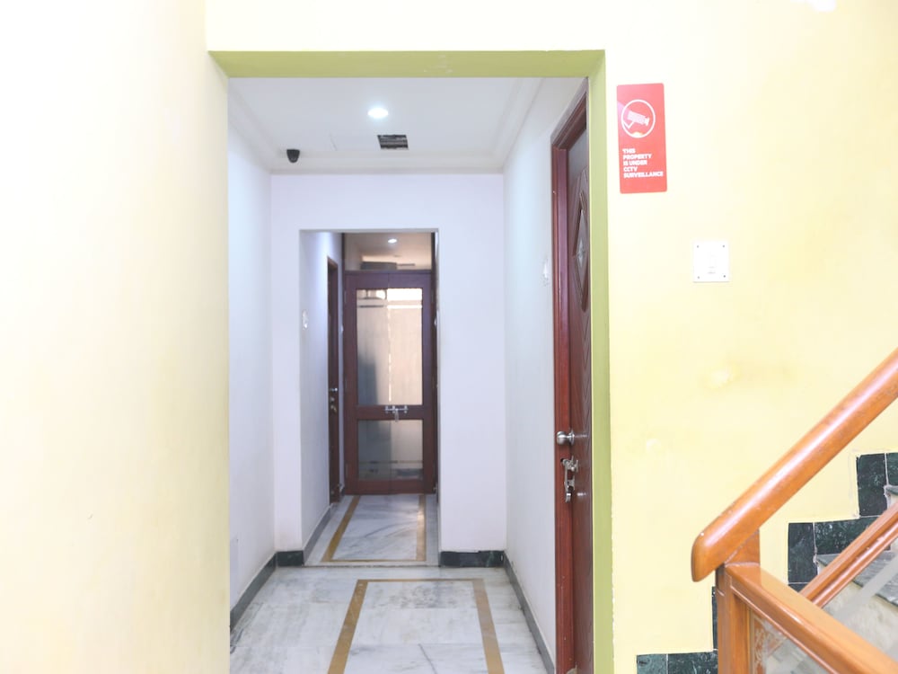 Фото Oyo 11661 Krishna Park