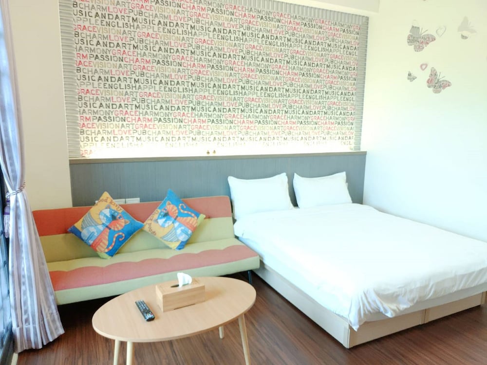 Фото Light Travel