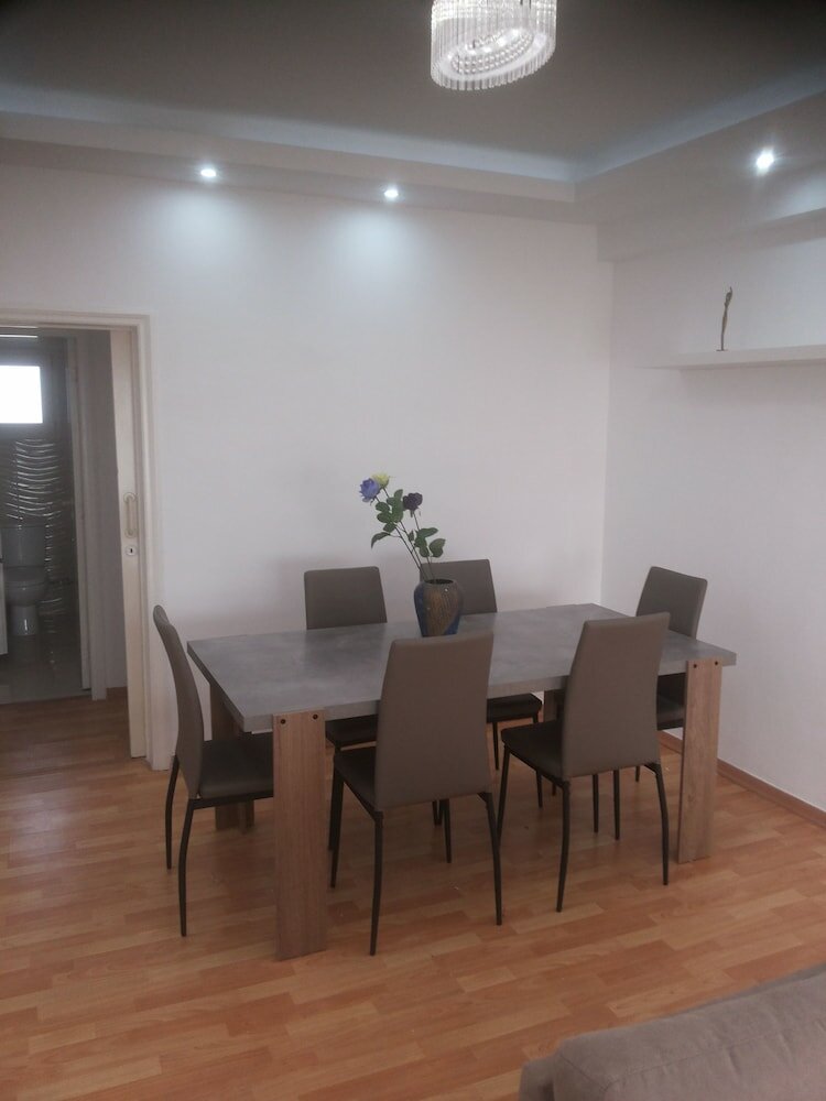 Фото 3 Bedroom Apartment with Sea View