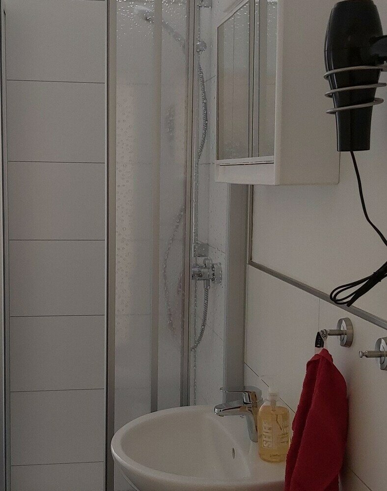 Фото Fewo Holbeinstr 67 - 4 Schlafzimmer P