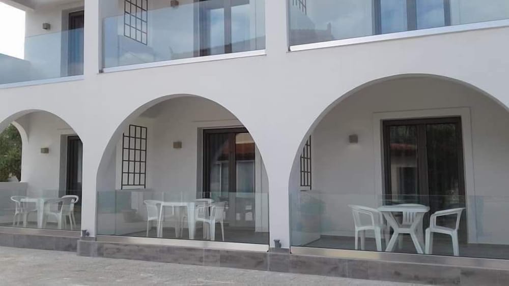 Фото Sunny Garden