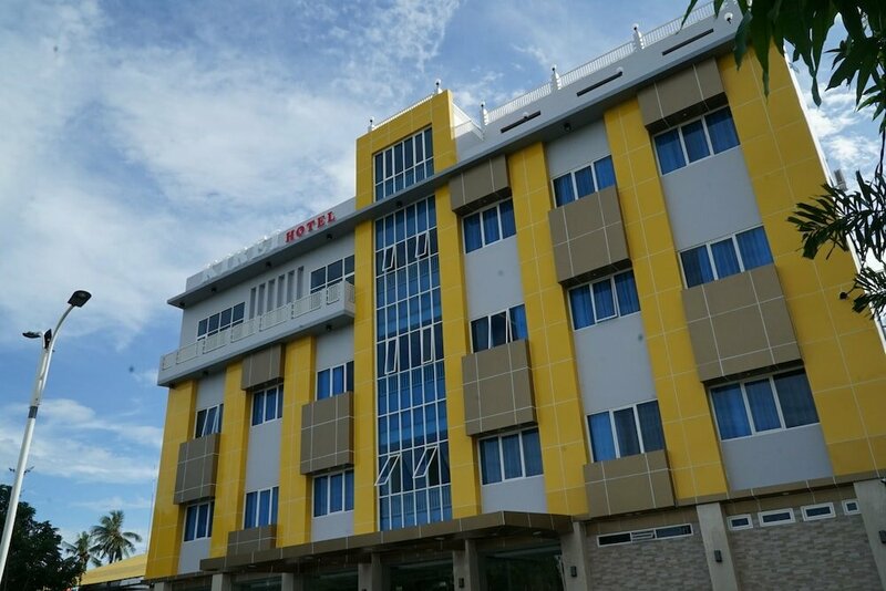 Гостиница Kirei Hotel Bantaeng