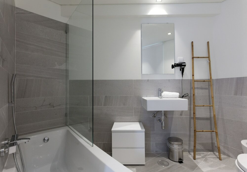 Фото City Stays Alegria Apartments