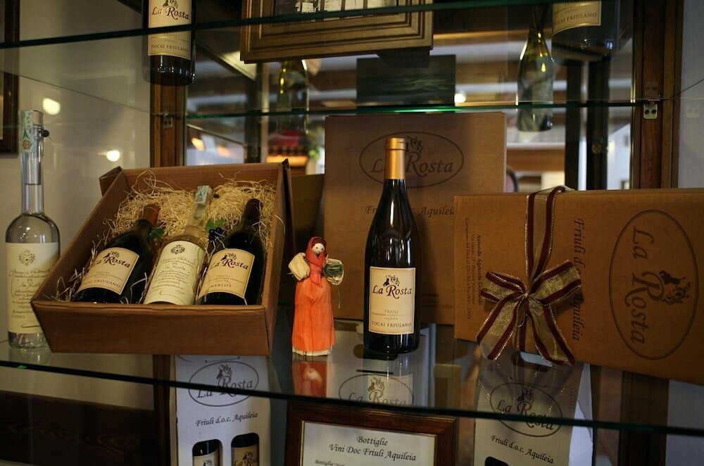 Фото Agriturismo La Rosta