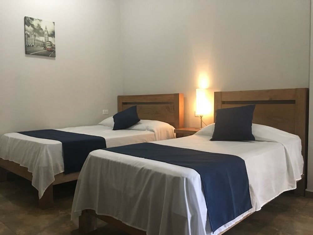 Фото Hotel 15 Avenida