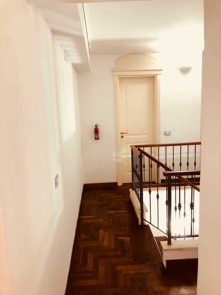 Фото Palazzo Rota Guesthouse