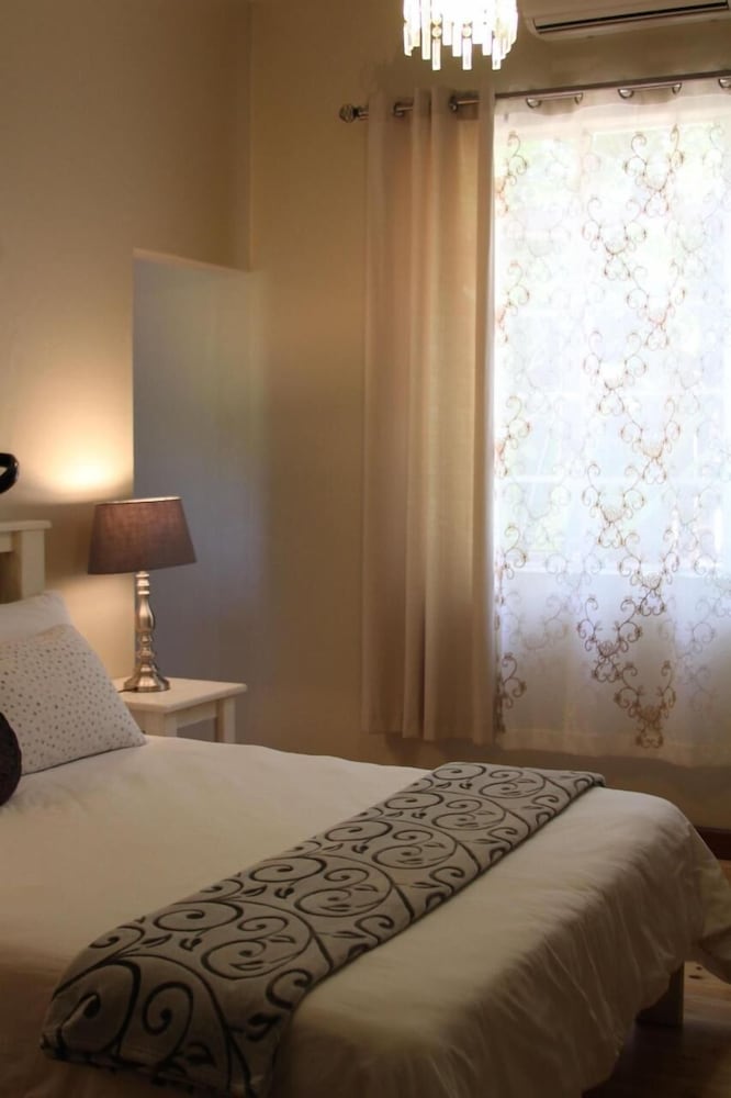 Фото Ripple Hill Hotel