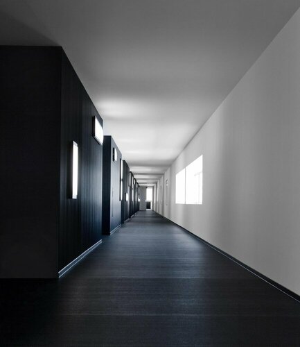 Внешний вид отеля Carbon Hotel - Different Hotels в Генке, фото 5