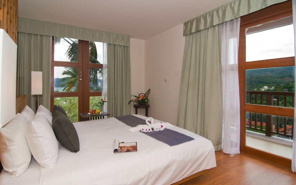 Фото Peach Blossom Resort & Pool Villa