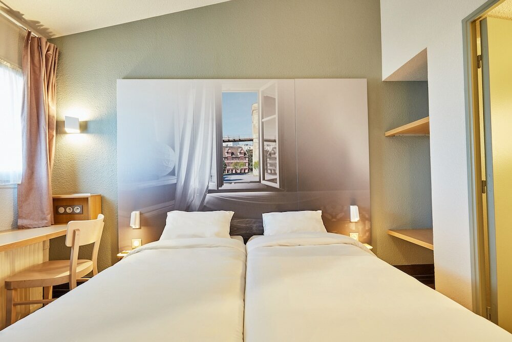 Фото B&b Hotel Caen Sud