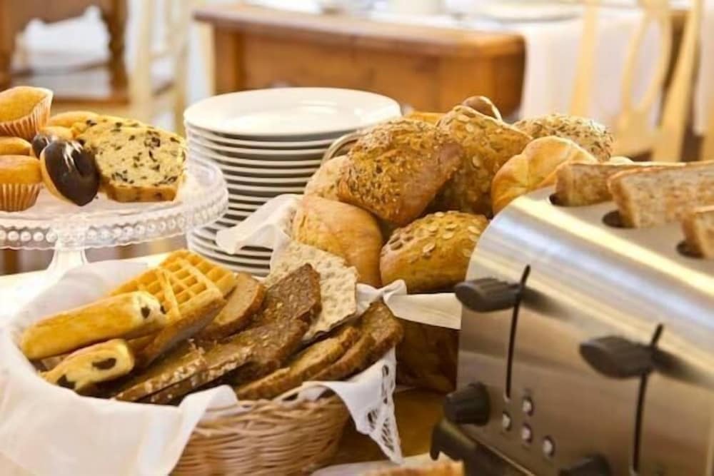 Фото Buchholz Downtown Hotel