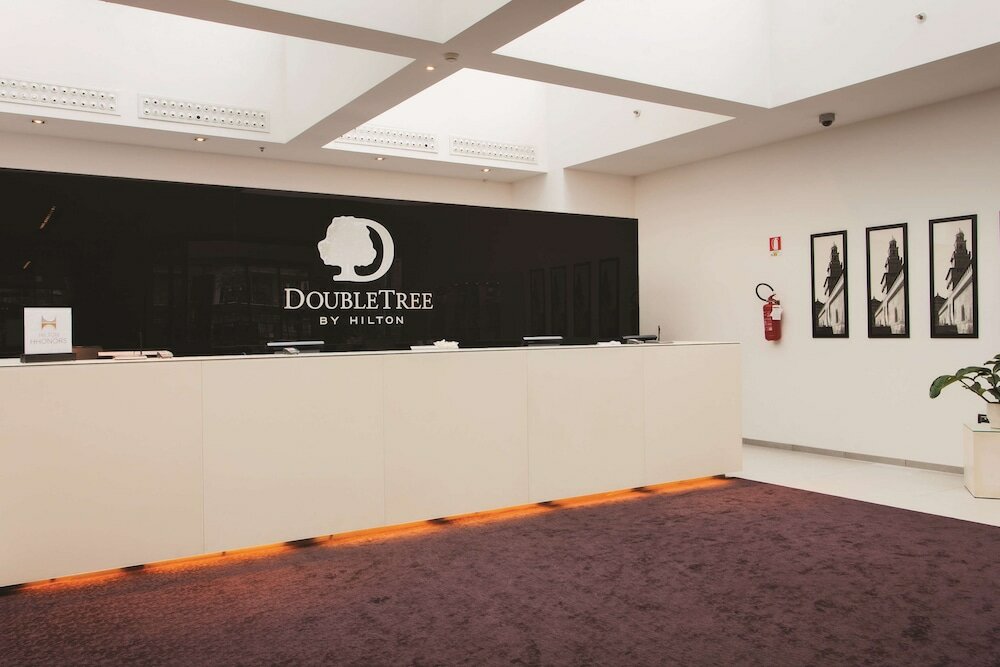 Фото DoubleTree by Hilton Milan