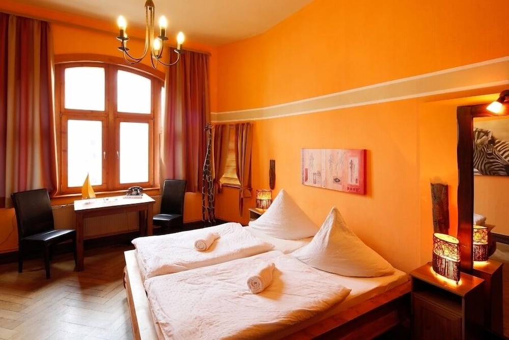 Фото Hotel Avalon