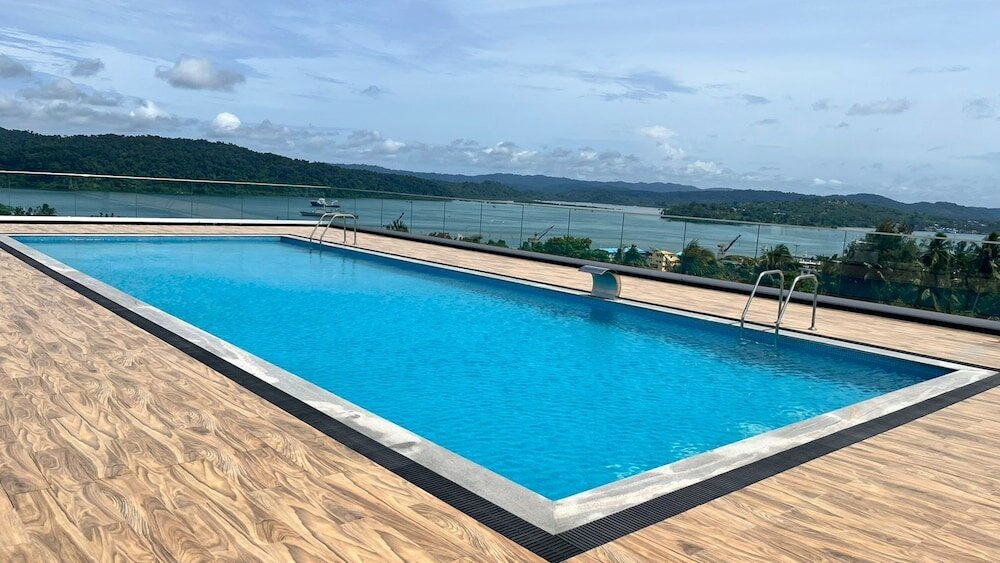 Фото Hotel Hilltop International