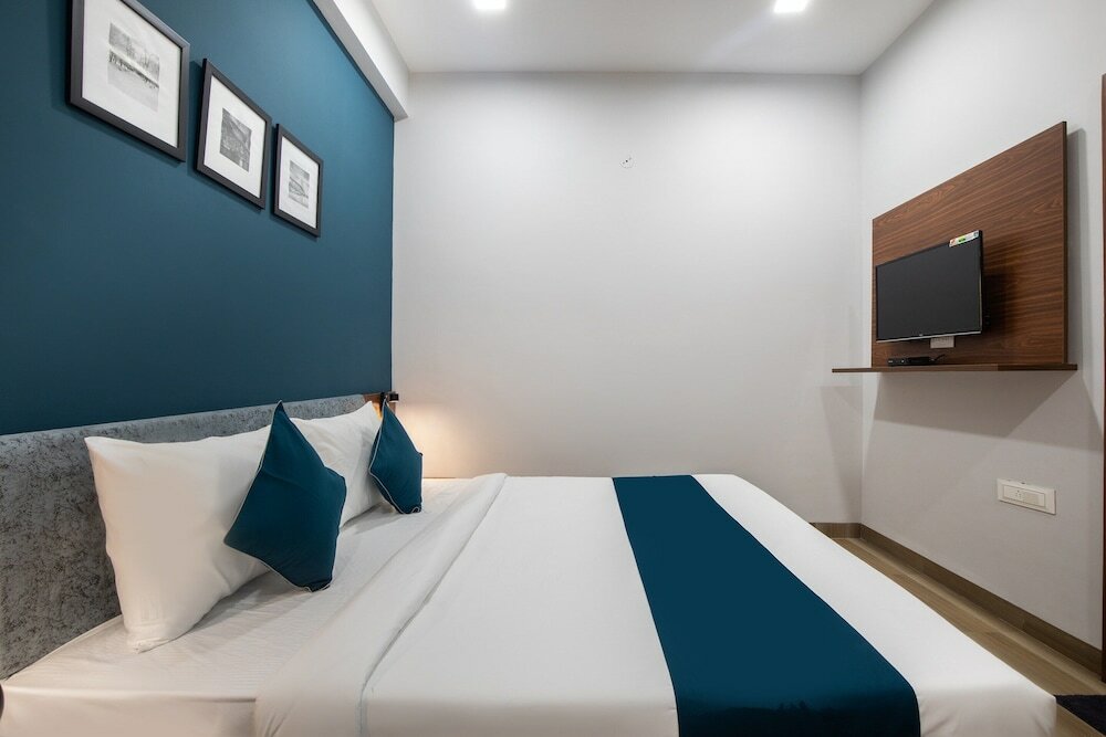 Фото Hotel Ballfin Indor