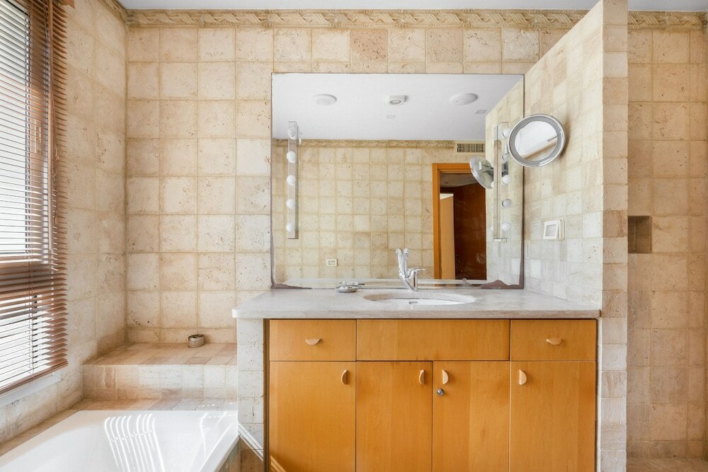 Фото Almagor House