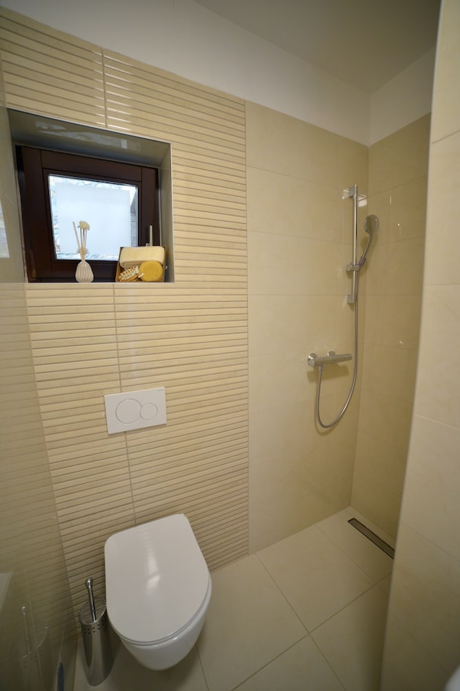 Фото Oasis Premium Primosten