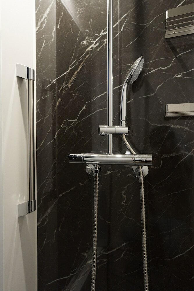 Фото Cross Life Hakata Yanagibashi