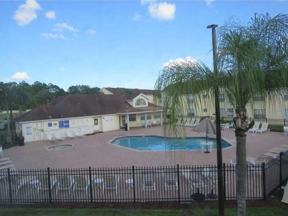 Фото Pool, SPA, Playground and More at Villas at Laguna Bay!!