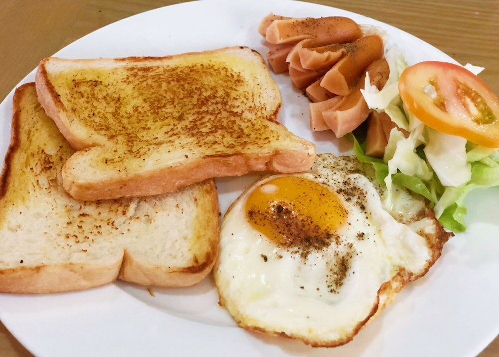 Фото Champion Hotel & Pub