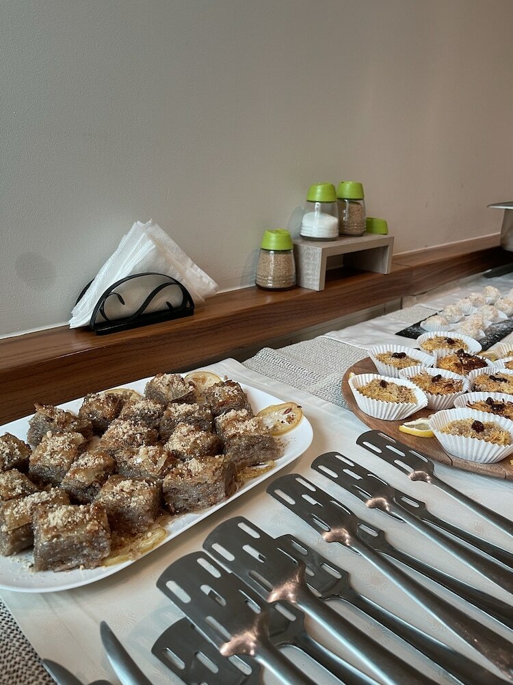 Фото Hotel Bistrik City Center