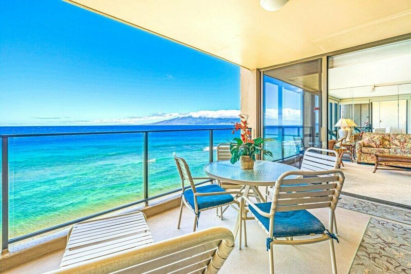 Гостиница K B M Resorts: Mahana Mah-814, Ocean Front Spacious 1 Bedroom With Beach Amenities, Includes Rental Car!