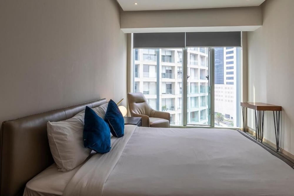 Фото Paradox Santa Fe