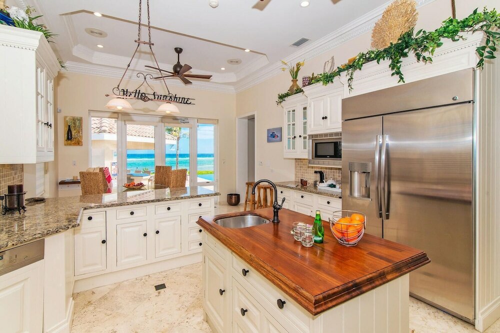 Фото Blue Water Villa