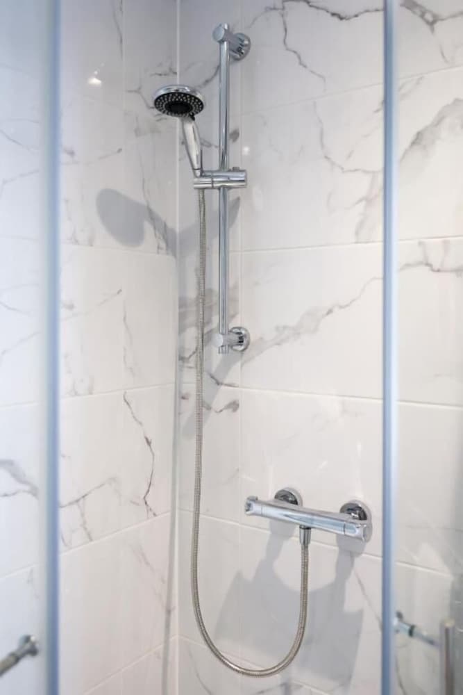 Фото Cransley by The Sea Rooms