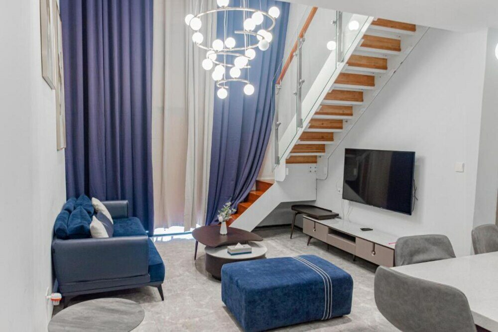 Фото Elizabeth Golf Apartment